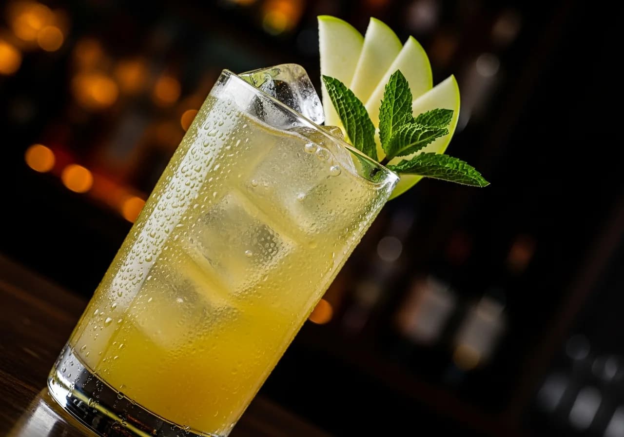 Apple Mint Lemonade - Vodka cocktail recept